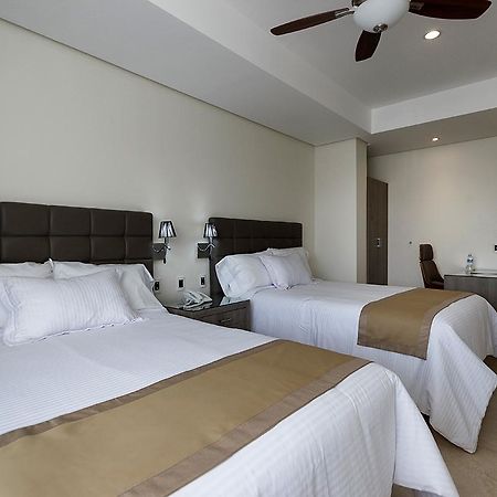 Hotel Maria Fernanda Inn Zitácuaro Kültér fotó