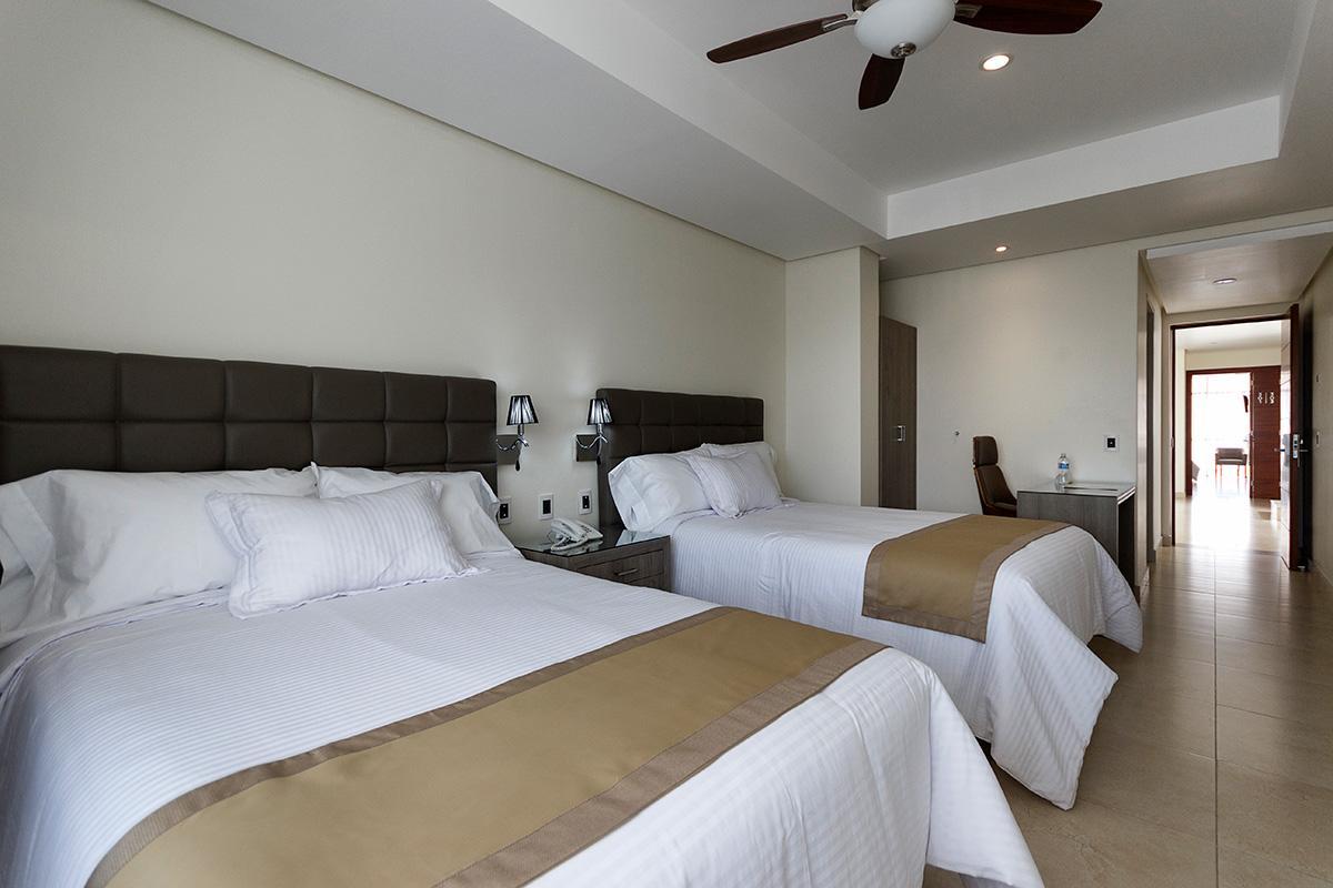 Hotel Maria Fernanda Inn Zitácuaro Kültér fotó